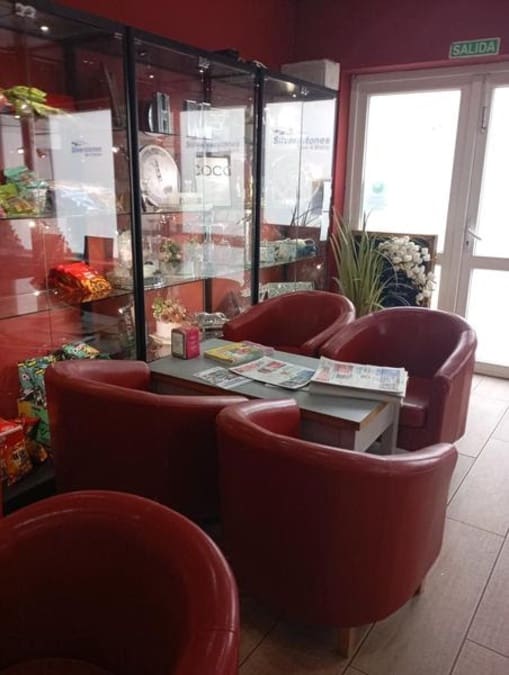 Kaupallinen myytävänä paikassa Algorfa - 1 450 000 € (Ref: 9464892)