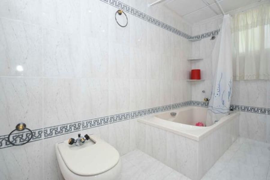 7 slaapkamer Villa te koop in Callosa de Segura met zwembad - € 530.300 (Ref: 9464983)