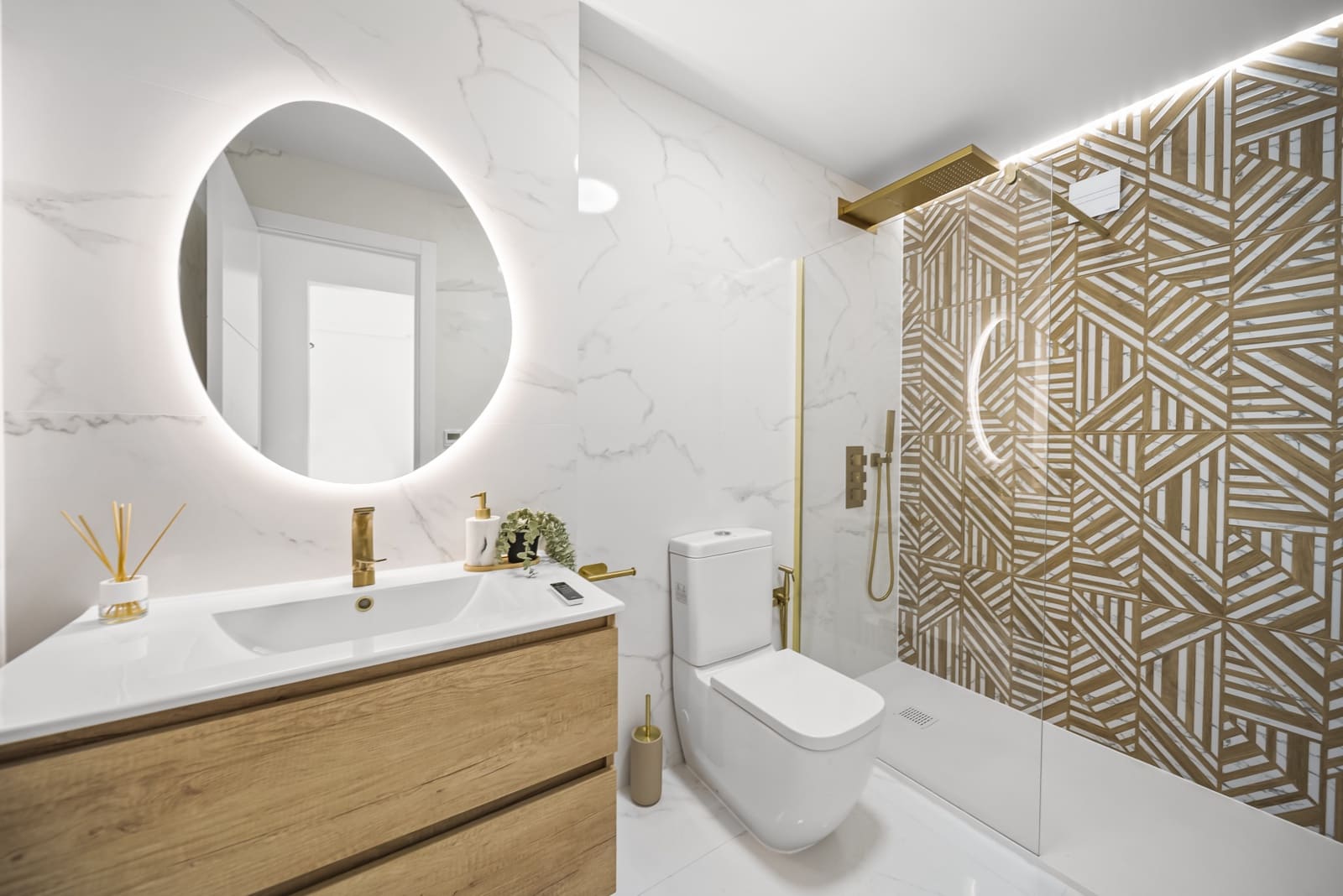 1 sypialnia Apartament na sprzedaż w Orihuela Costa z basenem - 170 000 € (Ref: 9475586)