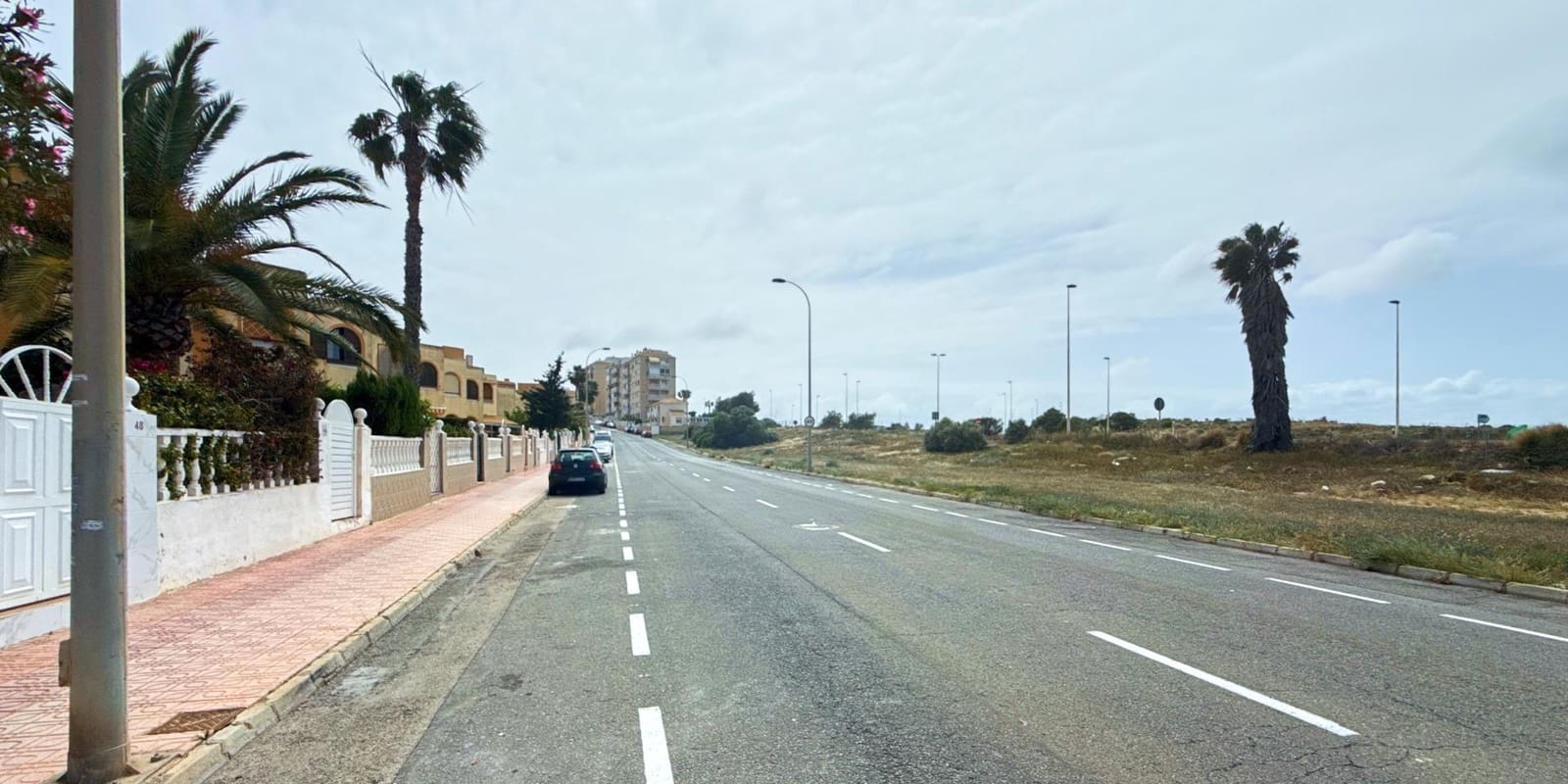 1 soverom Bungalow til salgs i Torrevieja med svømmebasseng - € 127 260 (Ref: 9475590)