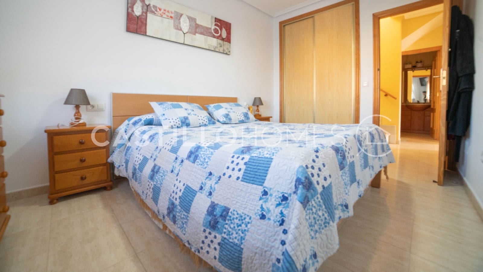 2 makuuhuone Omakotitalo myytävänä paikassa Orihuela Costa mukana uima-altaan - 265 000 € (Ref: 9475592)