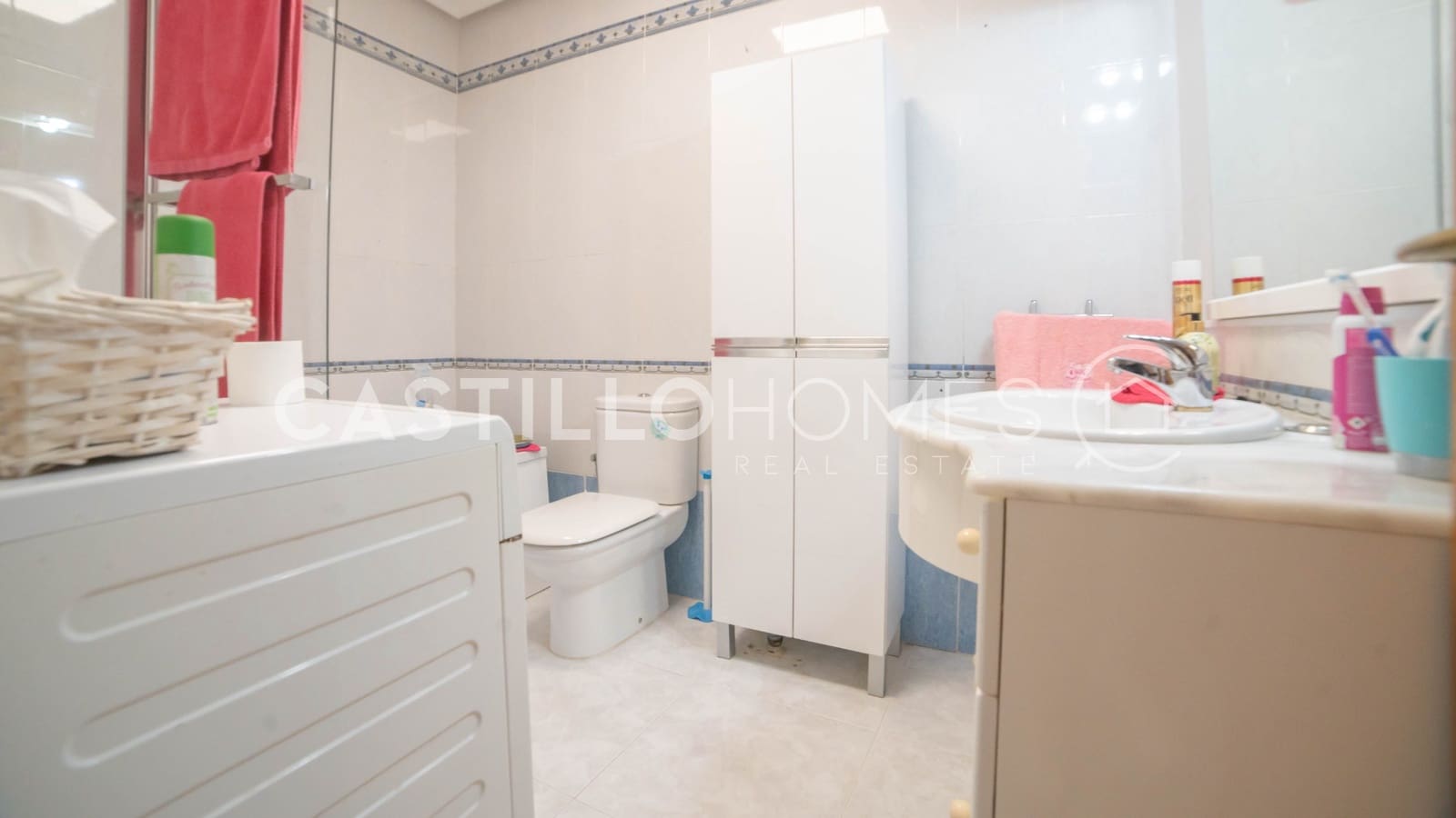 2 makuuhuone Omakotitalo myytävänä paikassa Torrevieja - 165 000 € (Ref: 9475599)