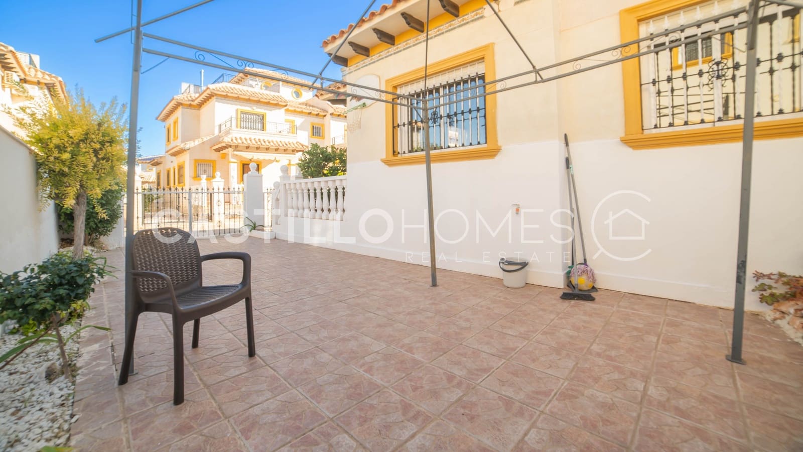2 sovrum Hus till salu i Orihuela Costa med pool - 240 000 € (Ref: 9475616)