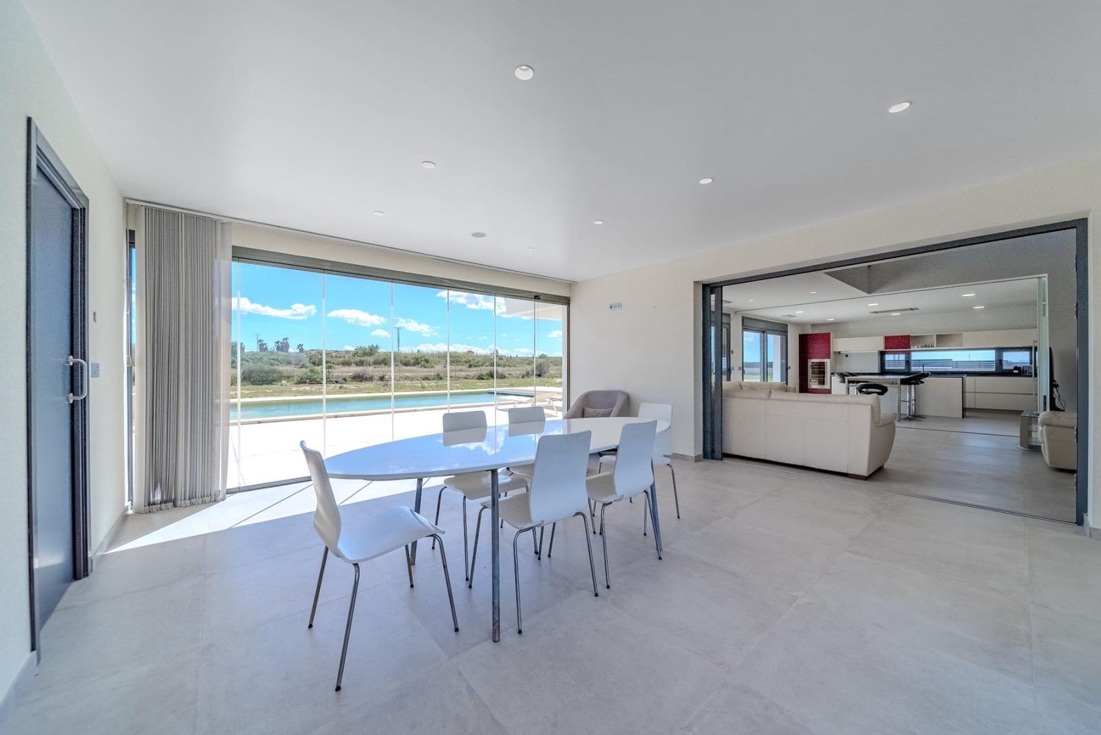 5 sovrum Villa till salu i La Marina med pool garage - 990 000 € (Ref: 9475629)