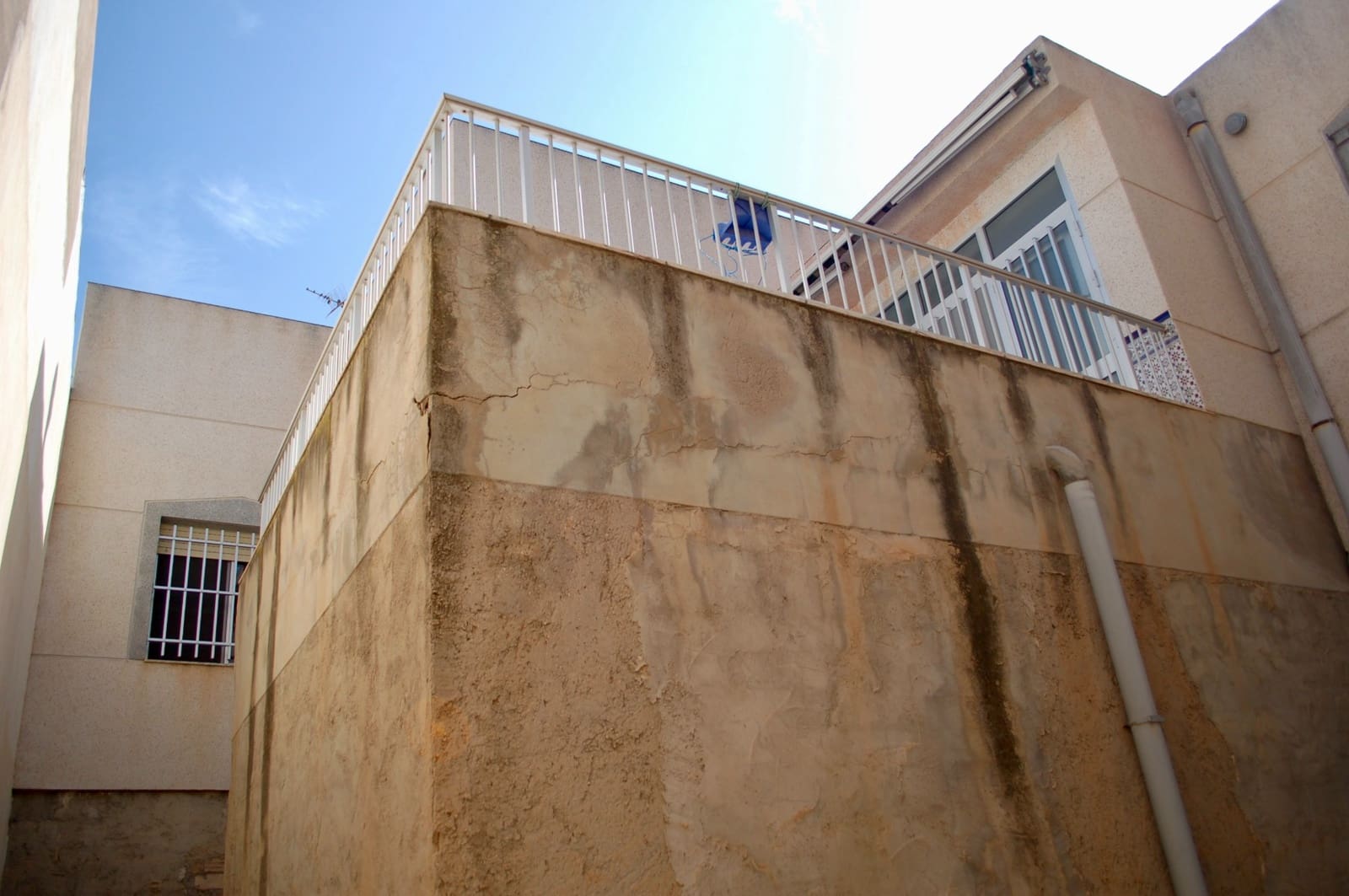 6 slaapkamer Huis te koop in San Pedro del Pinatar - € 239.000 (Ref: 9475636)