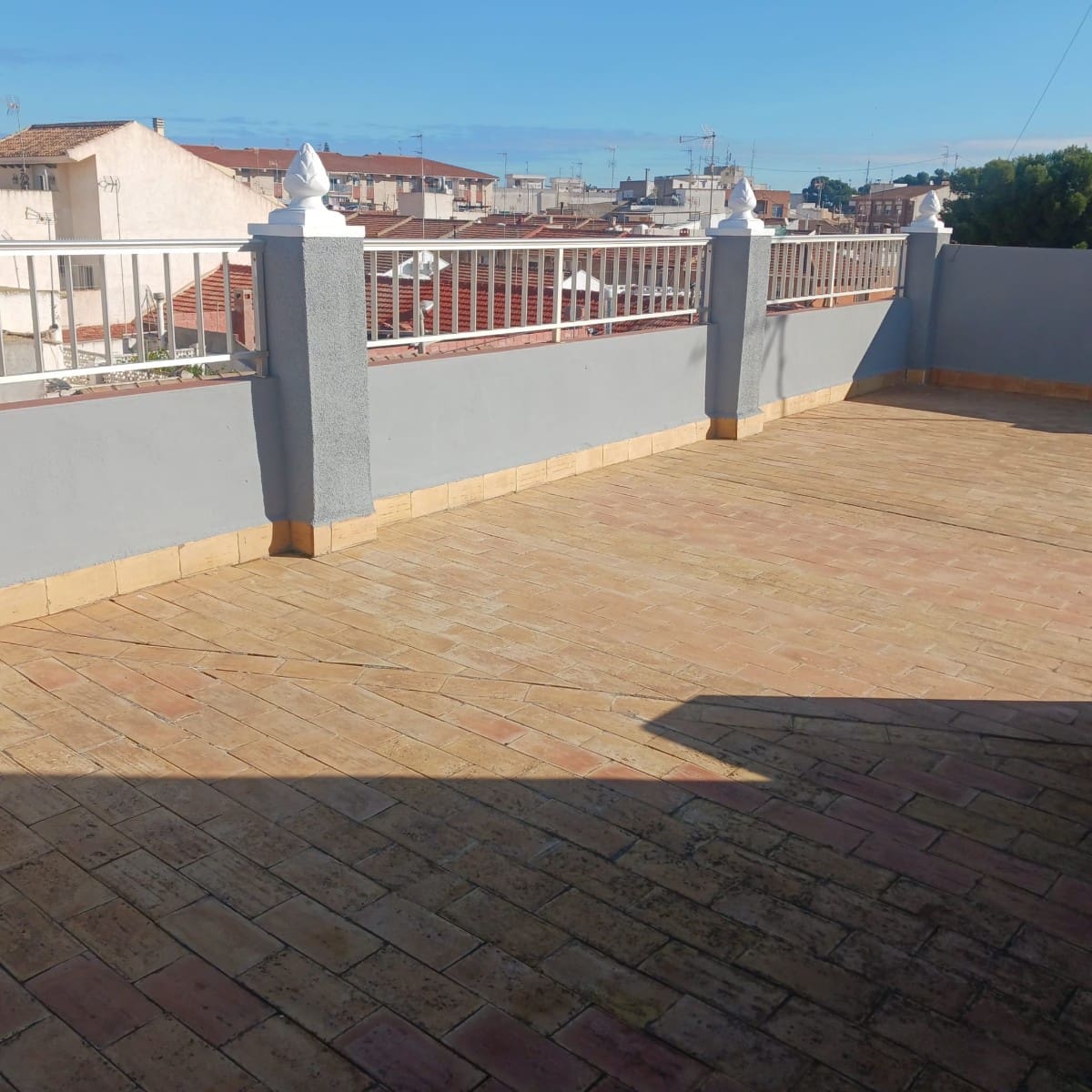 6 bedroom Townhouse for sale in San Pedro del Pinatar - € 260,000 (Ref: 9475636)