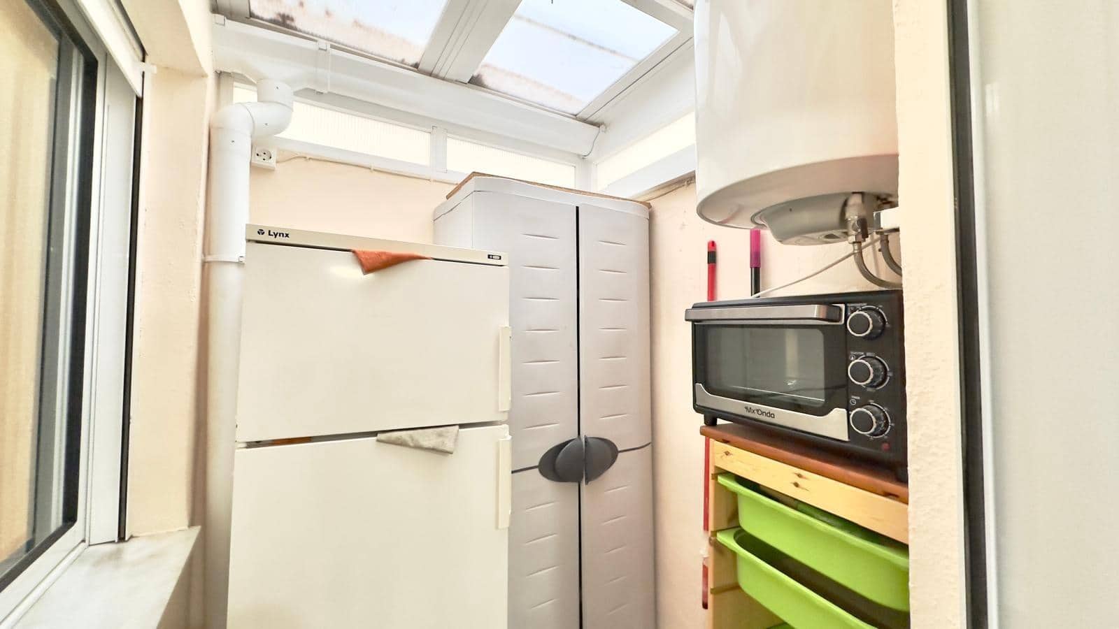 Apartamento de 2 habitaciones en Torrevieja en venta con piscina - 149.900 € (Ref: 9475637)