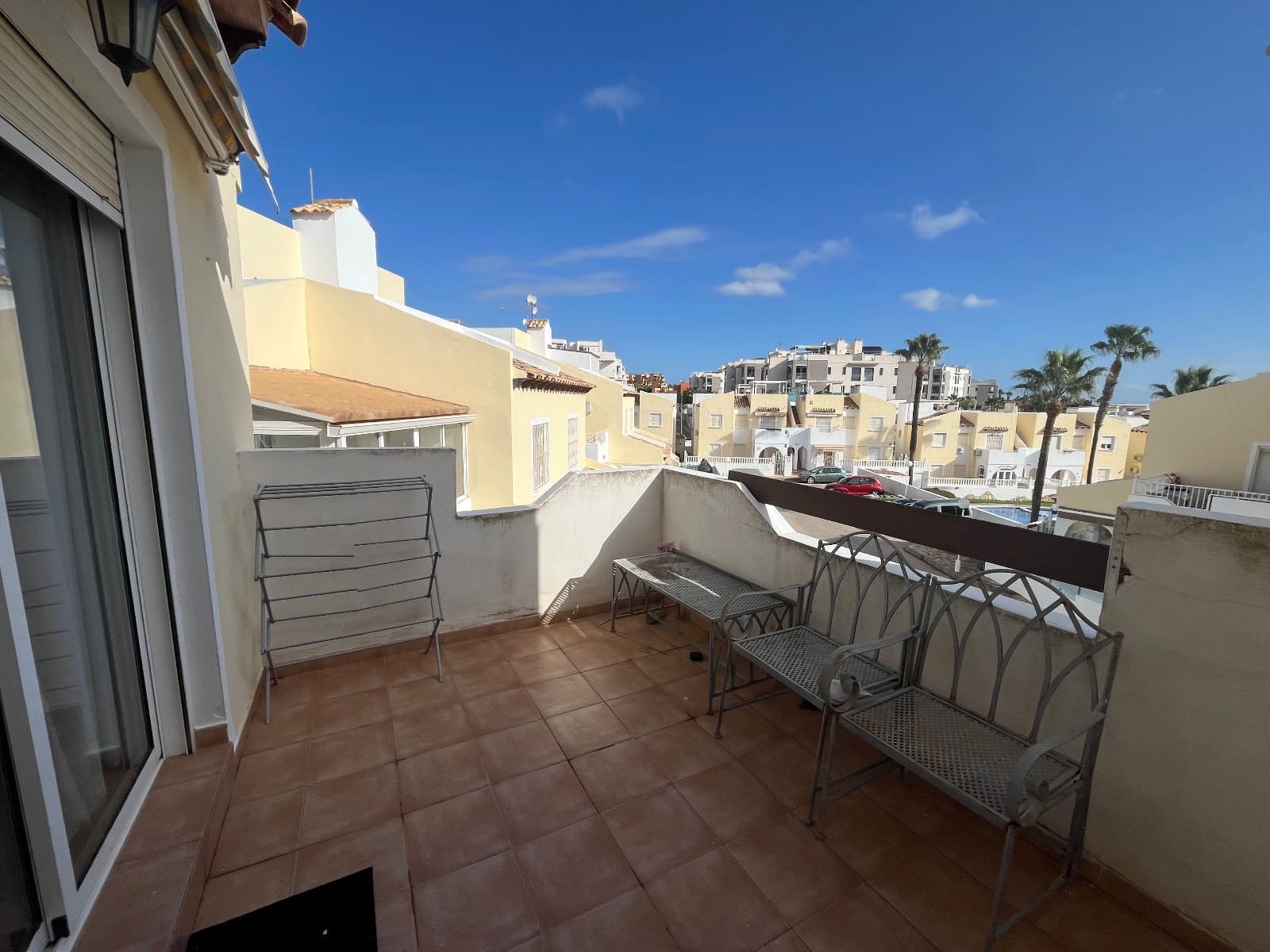 3 Zimmer Haus zu verkaufen in Villamartin mit Pool - 175.000 € (Ref: 9475638)