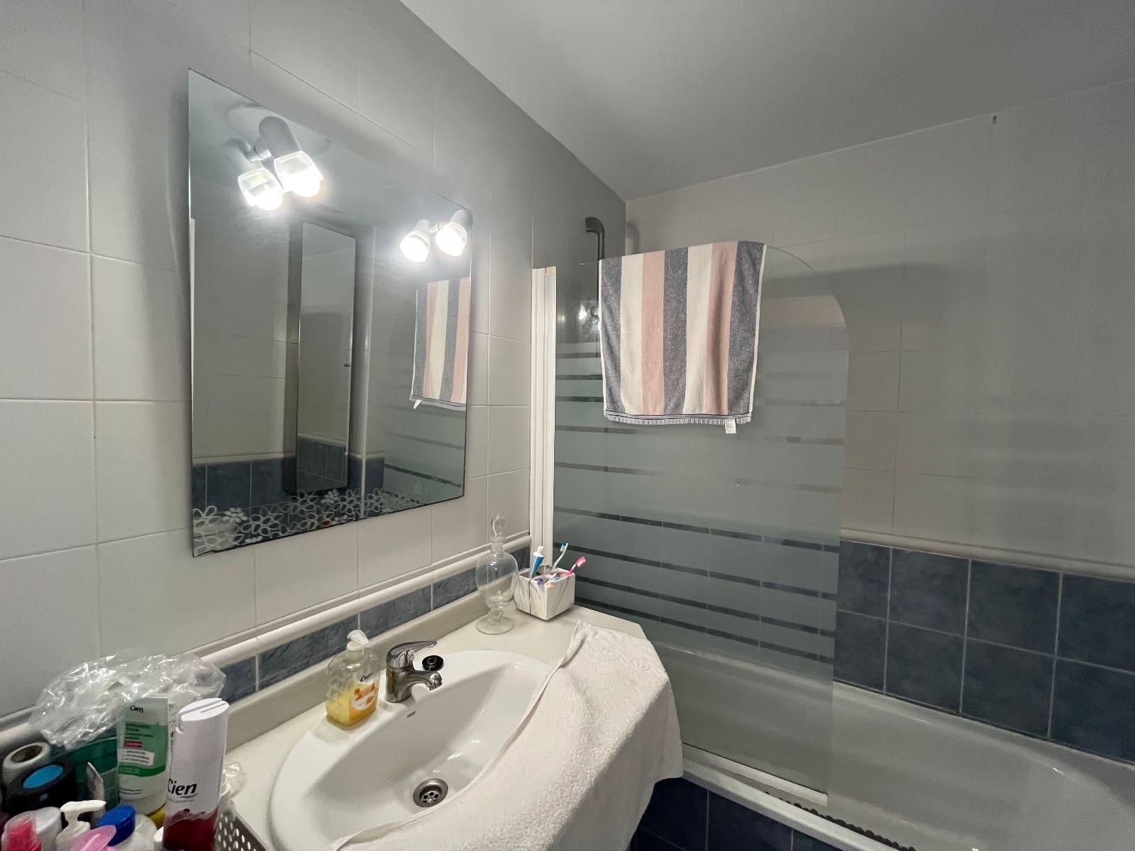 3 Zimmer Haus zu verkaufen in Villamartin mit Pool - 175.000 € (Ref: 9475638)