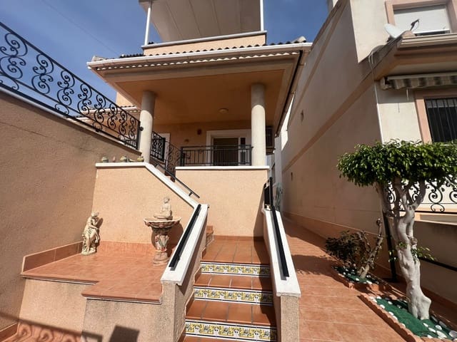 4 sypialnia Willa na sprzedaż w Formentera del Segura z garażem - 388 000 € (Ref: 9475643)