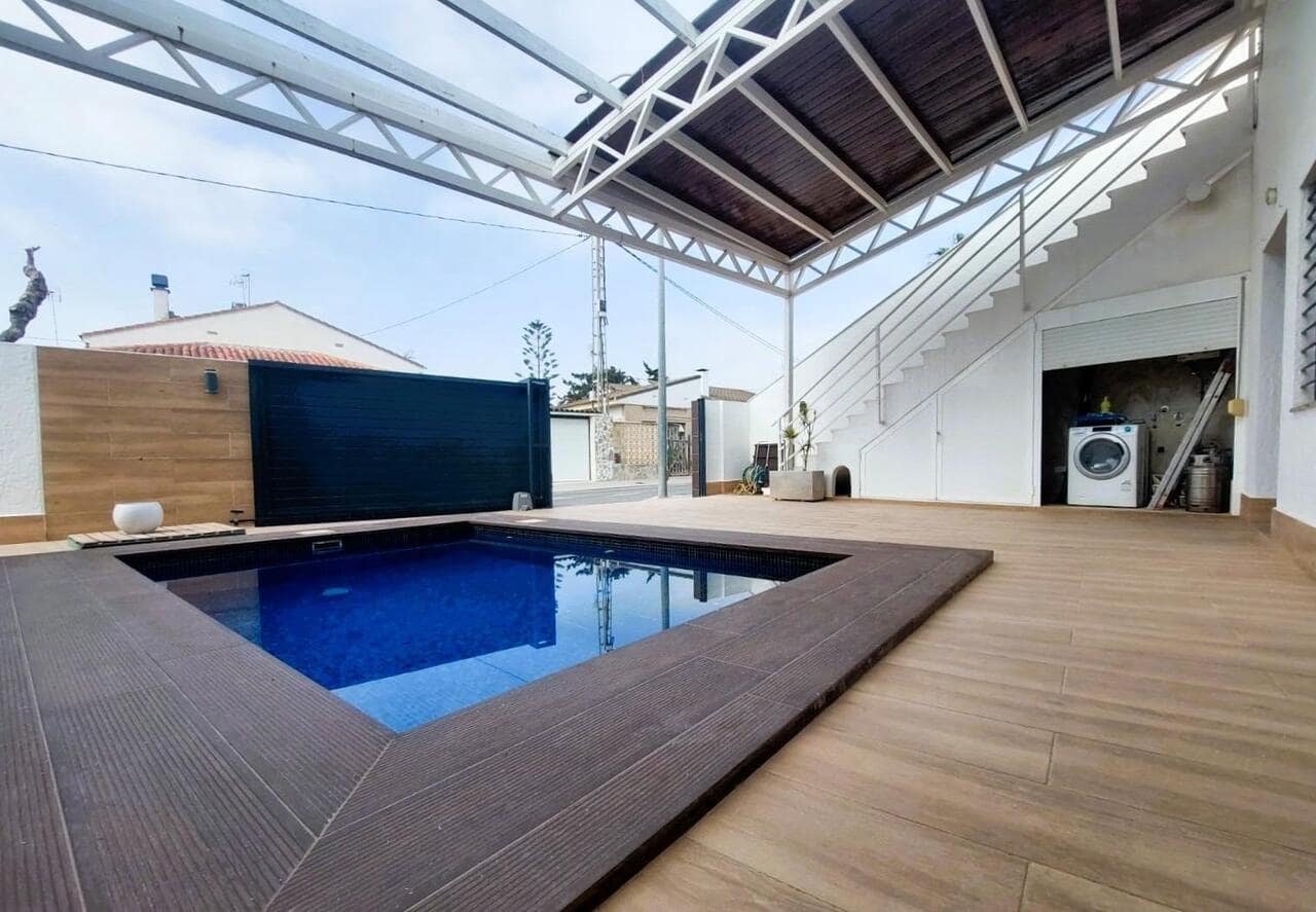 3 quarto Moradia para venda em Pilar de la Horadada com garagem - 598 000 € (Ref: 9479393)