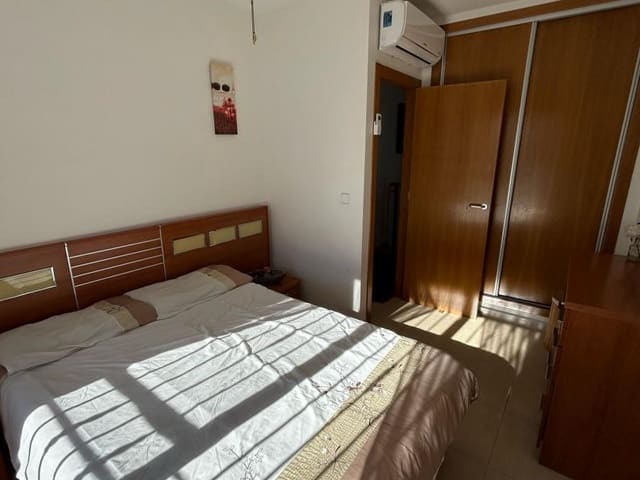 3 chambre Villa/Maison Semi-Mitoyenne à vendre à Villamartin - 239 900 € (Ref: 9479398)