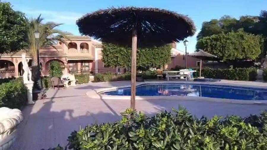 5 Zimmer Villa zu verkaufen in Dolores mit Pool - 550.000 € (Ref: 9483185)