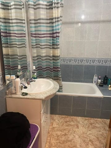 3 Zimmer Apartment zu verkaufen in Torrevieja - 129.000 € (Ref: 9490885)