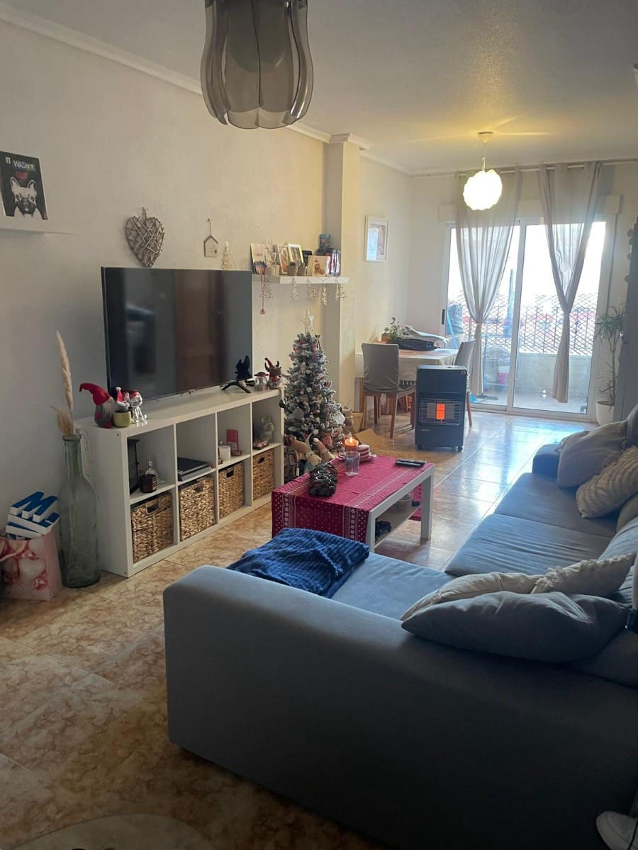 3 Zimmer Apartment zu verkaufen in Torrevieja - 129.000 € (Ref: 9490885)