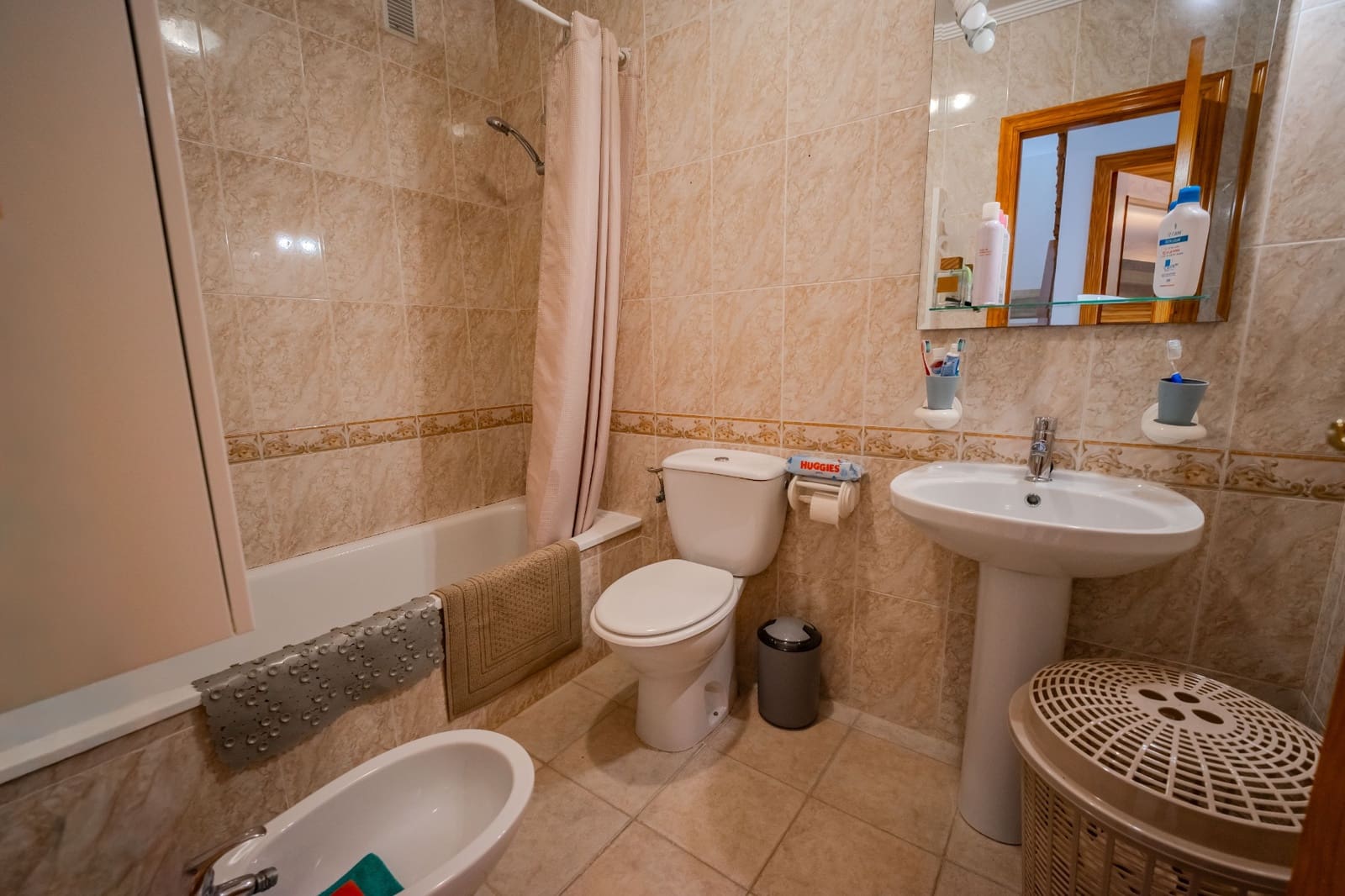 3 bedroom Townhouse for sale in Villamartin with pool - € 189,950 (Ref: 9495555)