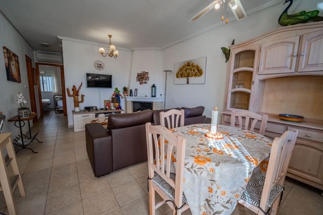 3 bedroom Townhouse for sale in Villamartin, Orihuela with pool - € 189,950 (Ref: 9495555)