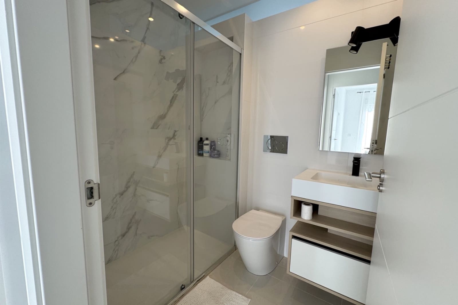 2 bedroom Apartment for sale in Ciudad Quesada with pool - € 295,000 (Ref: 9495558)