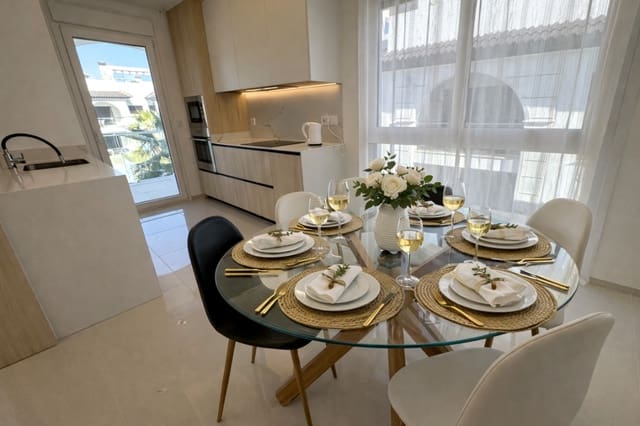 2 bedroom Apartment for sale in Ciudad Quesada, Rojales with pool - € 295,000 (Ref: 9495558)