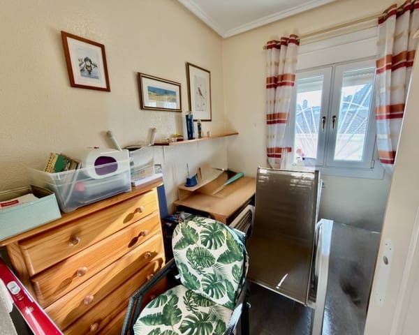 3 quarto Bungalow para venda em Ciudad Quesada, Rojales com piscina - 225 000 € (Ref: 9503257)