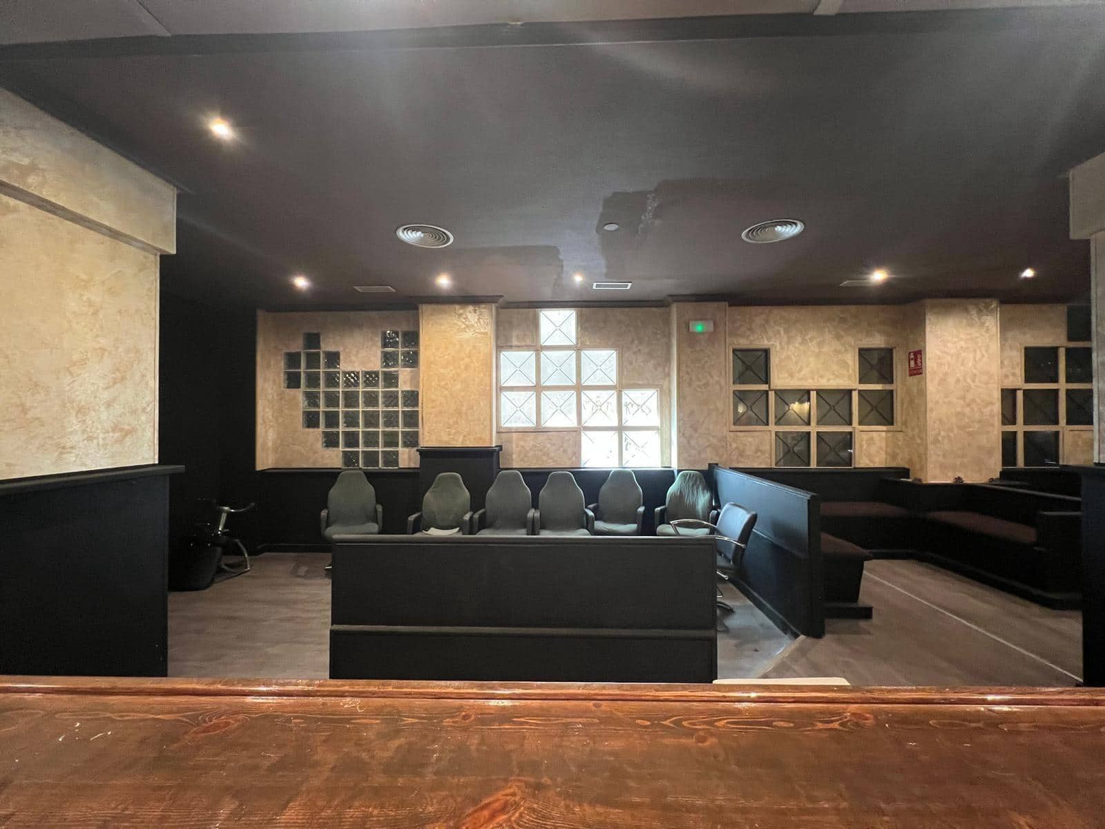 Gewerbe zu verkaufen in Torrevieja - 199.900 € (Ref: 9503259)