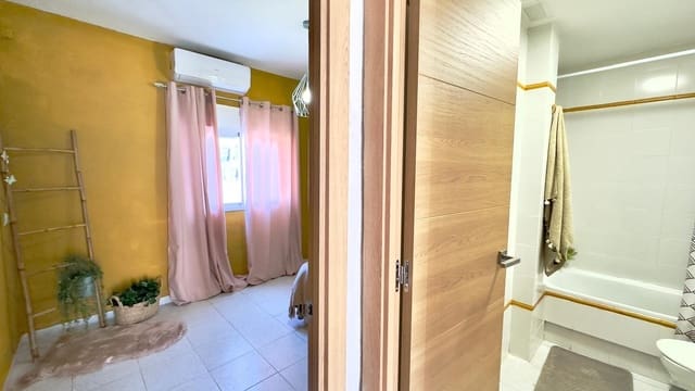 Bungalow de 1 habitación en Orihuela Costa, Orihuela en venta con piscina - 129.900 € (Ref: 9503260)