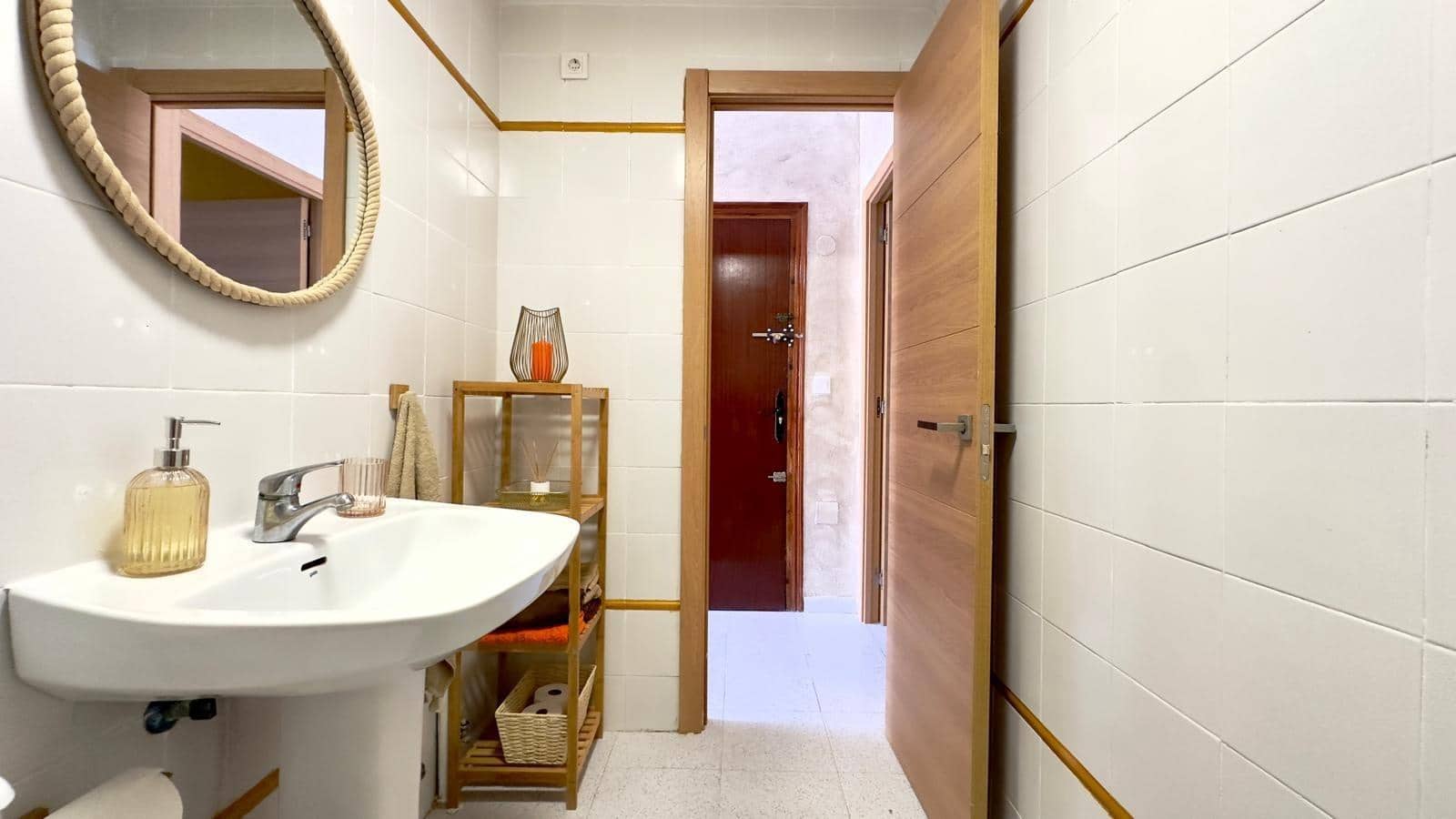 Bungalow de 1 habitación en Orihuela Costa en venta con piscina - 129.900 € (Ref: 9503260)