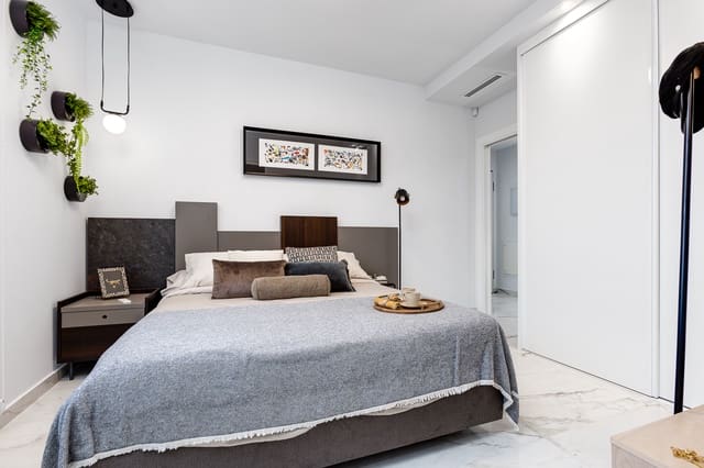 2 makuuhuone Huoneisto myytävänä paikassa Torrevieja mukana uima-altaan - 293 000 € (Ref: 9503265)