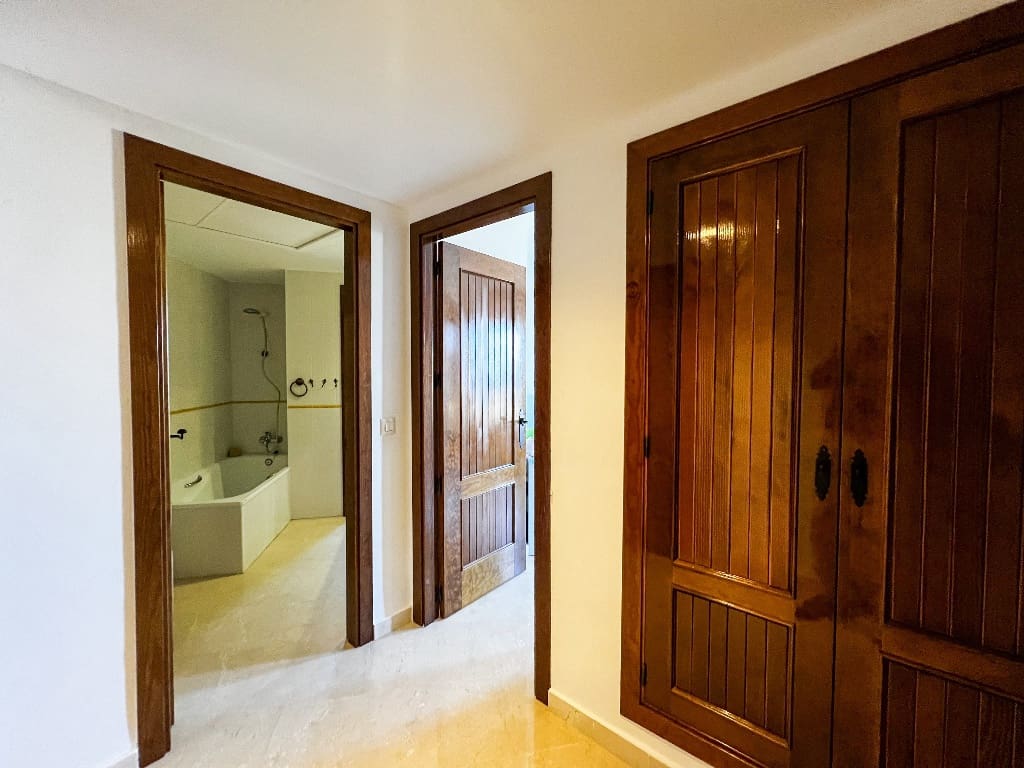 2 camera da letto Appartamento in vendita in Punta Prima con piscina garage - 365.000 € (Rif: 9503268)