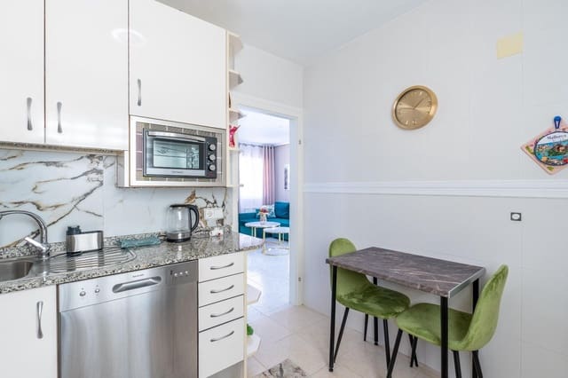 3 quarto Moradia para venda em Torrevieja com piscina - 340 000 € (Ref: 9503281)