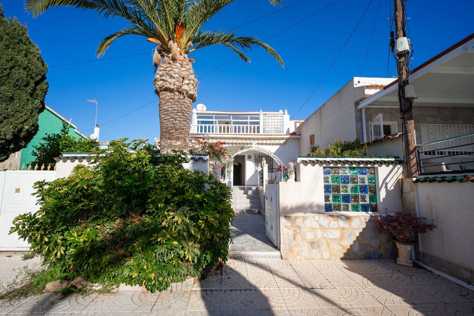 2 chambre Bungalow à vendre à Ciudad Quesada avec garage - 215 000 € (Ref: 9509251)