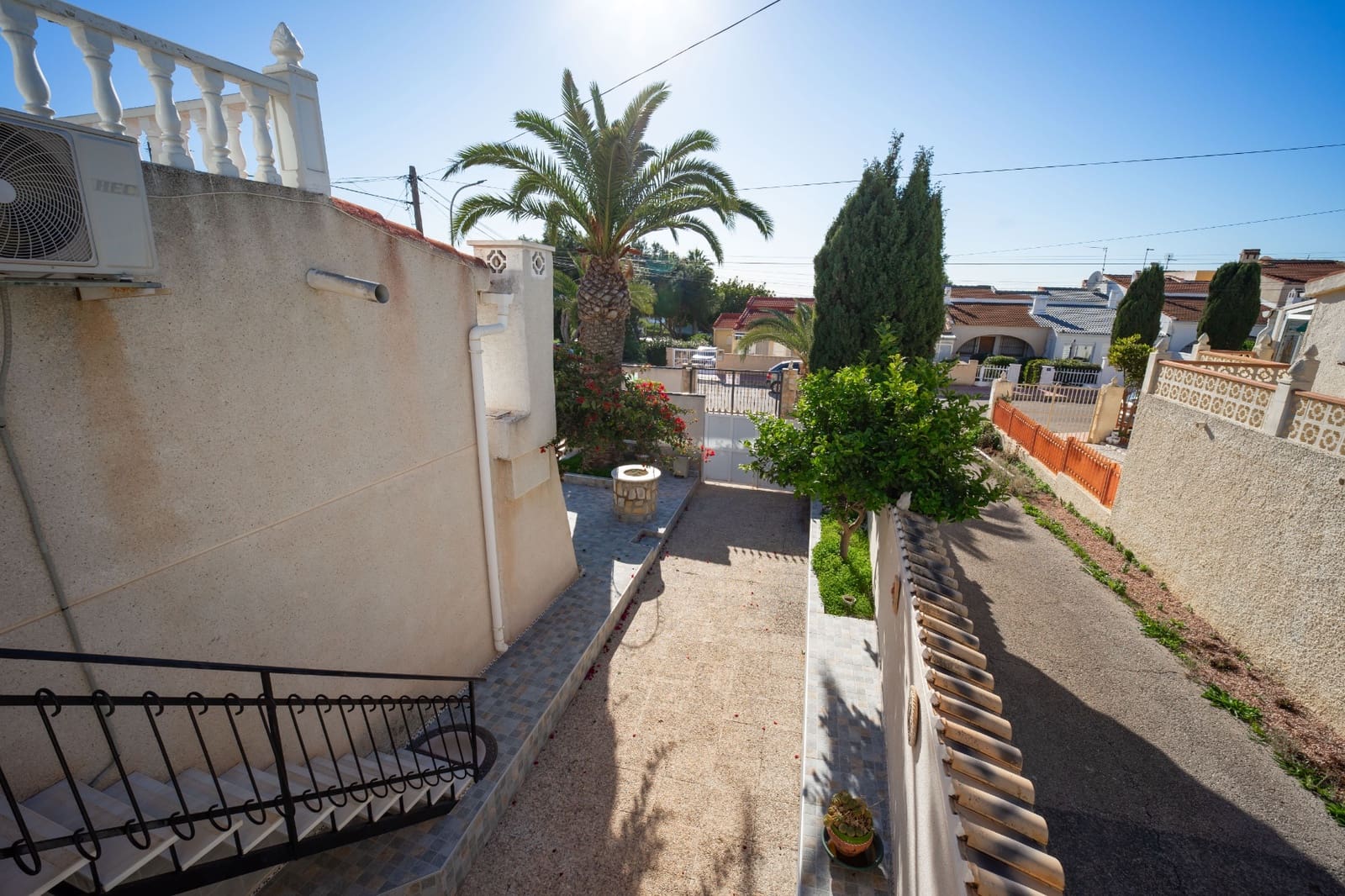 2 chambre Bungalow à vendre à Ciudad Quesada avec garage - 215 000 € (Ref: 9509251)