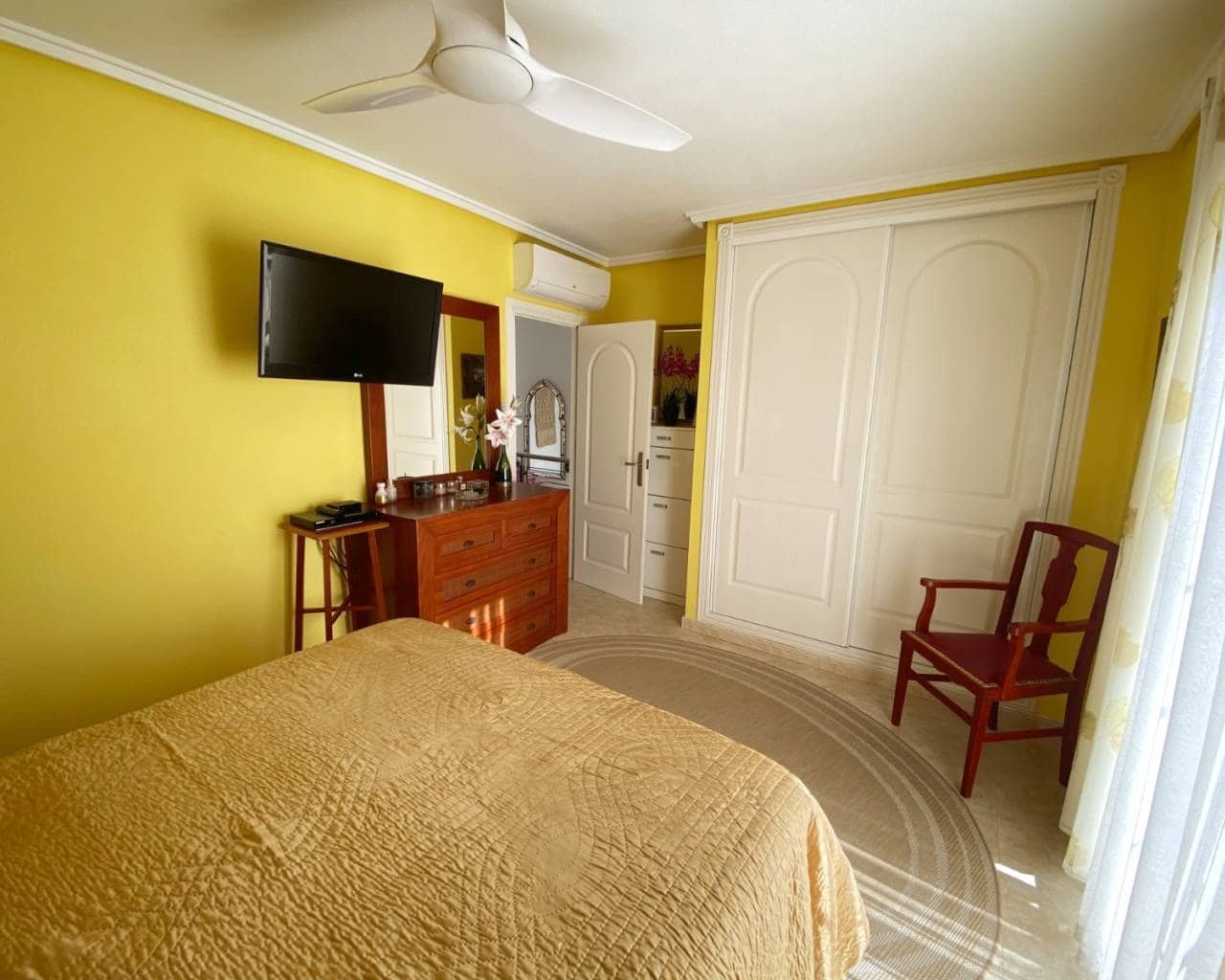 3 bedroom Semi-detached Villa for sale in Ciudad Quesada with pool - € 240,000 (Ref: 9509253)