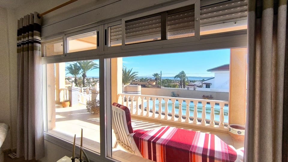 3 bedroom Villa for sale in Ciudad Quesada with pool - € 525,000 (Ref: 9509256)
