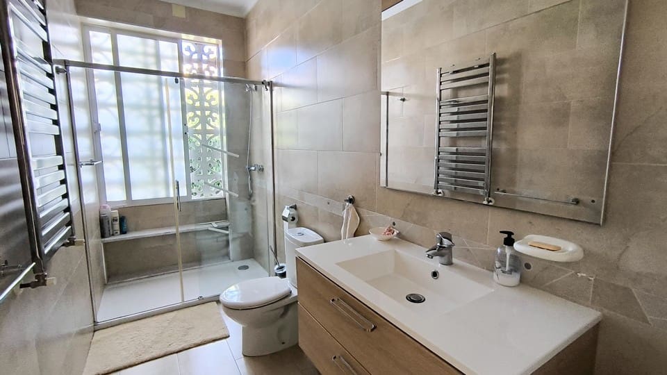 3 bedroom Villa for sale in Ciudad Quesada with pool - € 525,000 (Ref: 9509256)