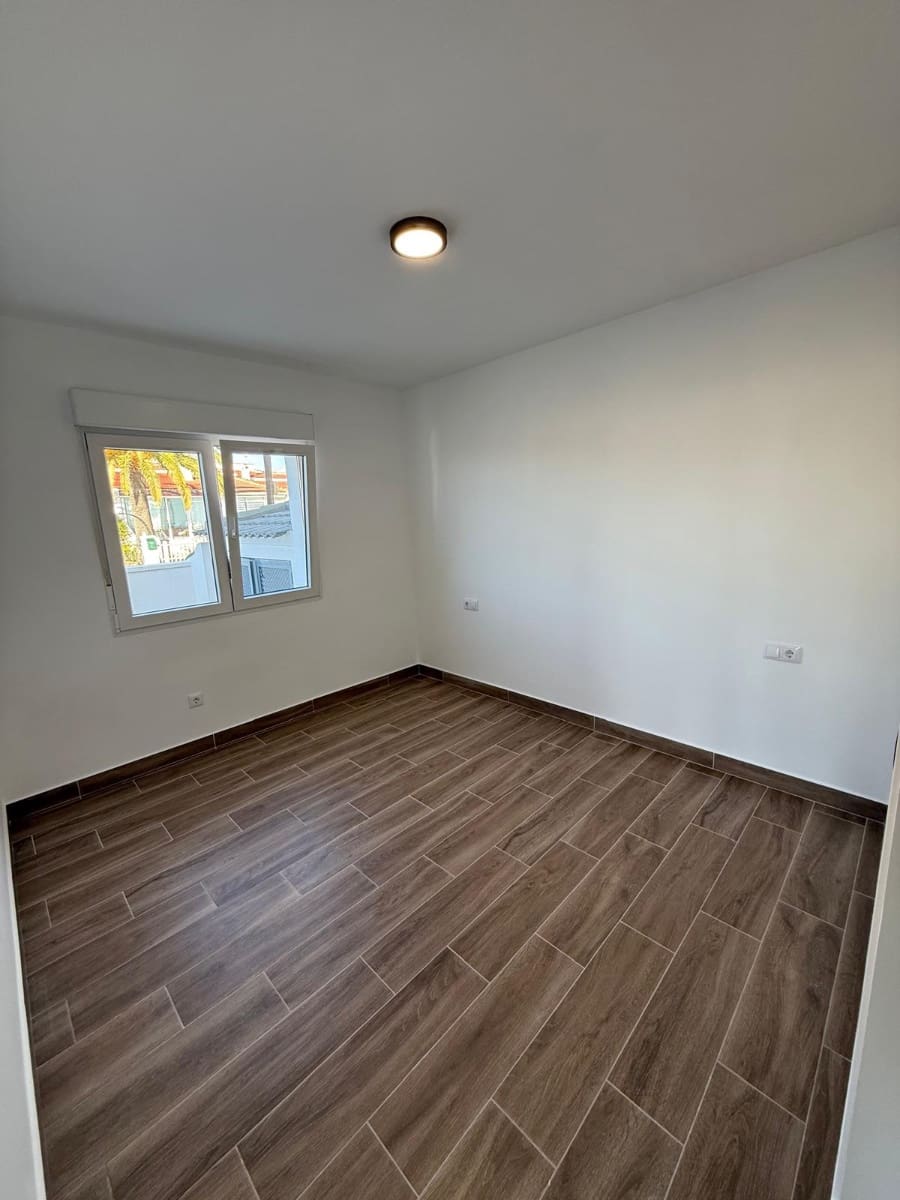 3 bedroom Semi-detached Villa for sale in Ciudad Quesada - € 249,000 (Ref: 9518993)