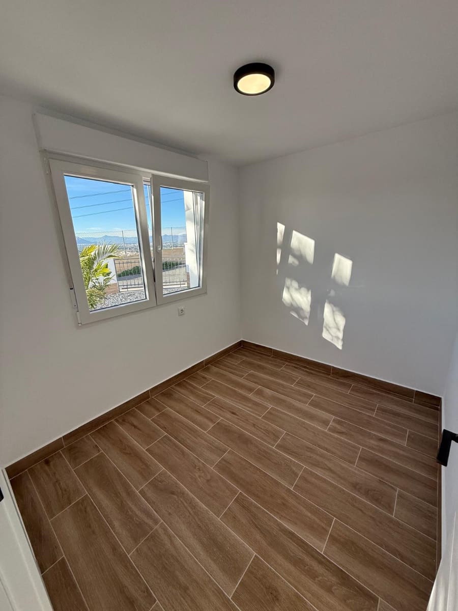 3 bedroom Semi-detached Villa for sale in Ciudad Quesada - € 249,000 (Ref: 9518993)