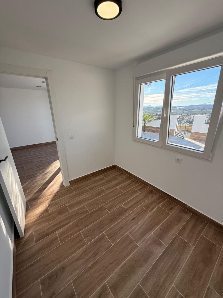 3 bedroom Semi-detached Villa for sale in Ciudad Quesada - € 249,000 (Ref: 9518993)