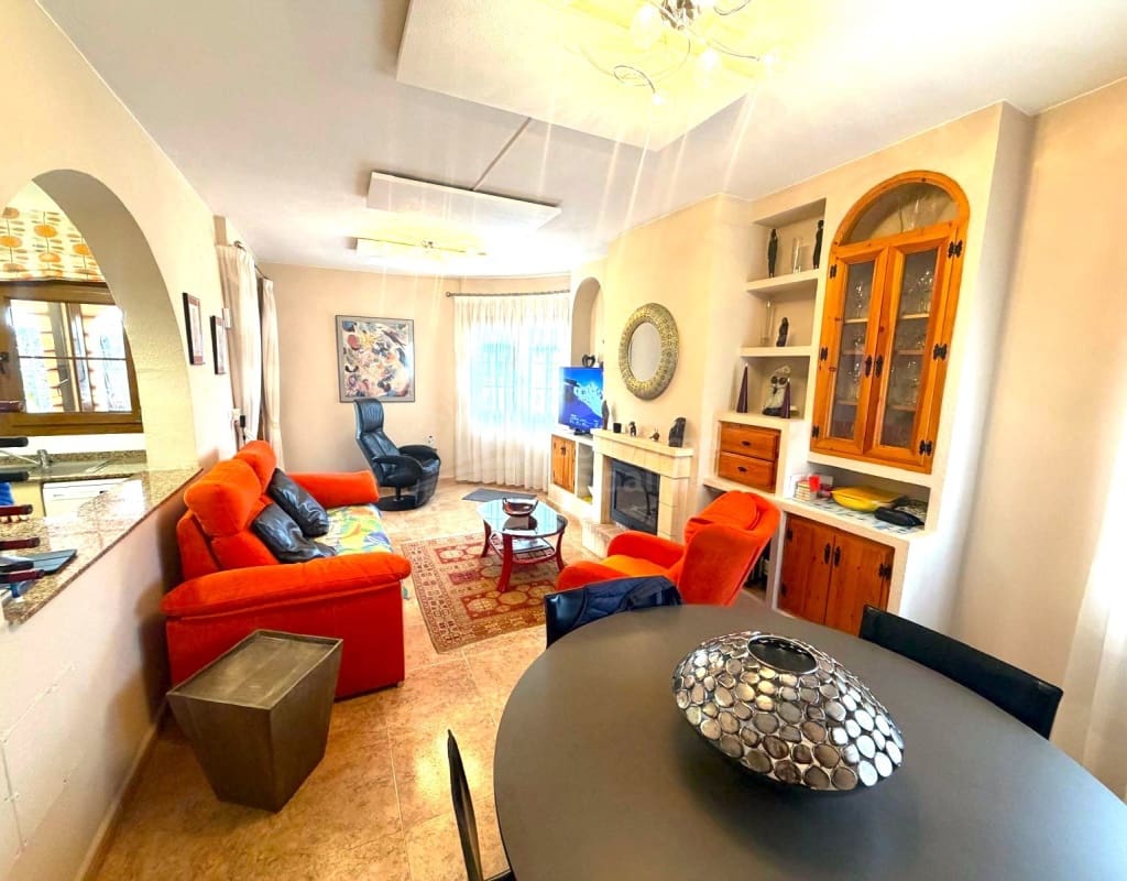 3 camera da letto Villa in vendita in Ciudad Quesada con piscina - 330.000 € (Rif: 9525273)