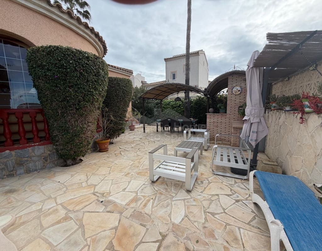 3 camera da letto Villa in vendita in Ciudad Quesada con piscina - 330.000 € (Rif: 9525273)