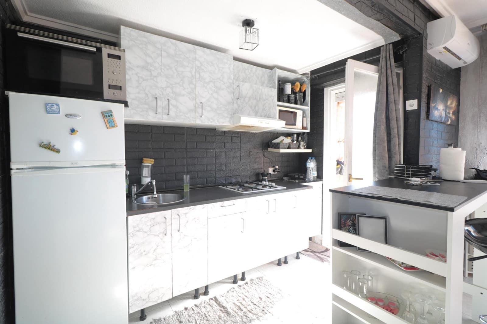 1 quarto Apartamento para venda em Torrevieja com piscina - 105 000 € (Ref: 9525274)