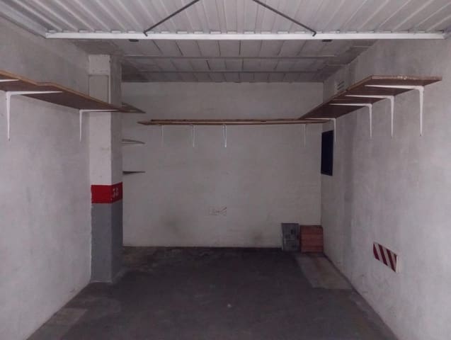 Garage te koop in Torrevieja - € 13.630 (Ref: 9528567)