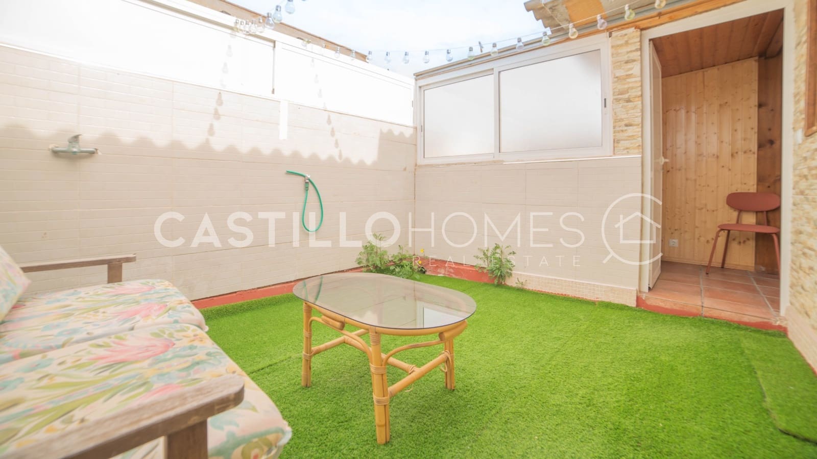 2 Zimmer Bungalow zu verkaufen in Torrevieja mit Pool - 132.000 € (Ref: 9534402)