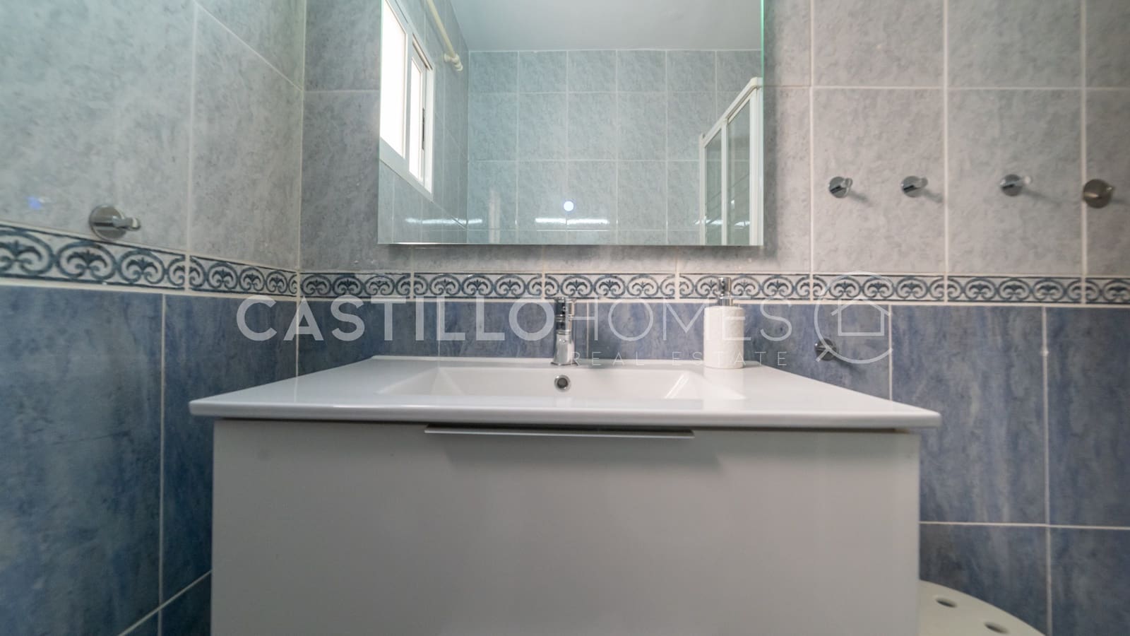 Apartamento de 3 habitaciones en Torrevieja en venta - 290.000 € (Ref: 9534407)