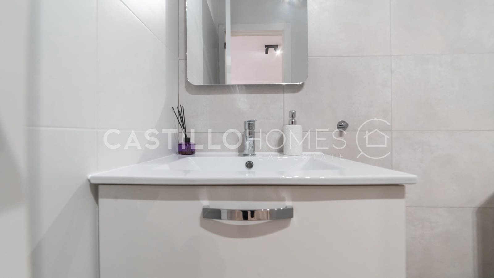 Apartamento de 3 habitaciones en Torrevieja en venta - 290.000 € (Ref: 9534407)