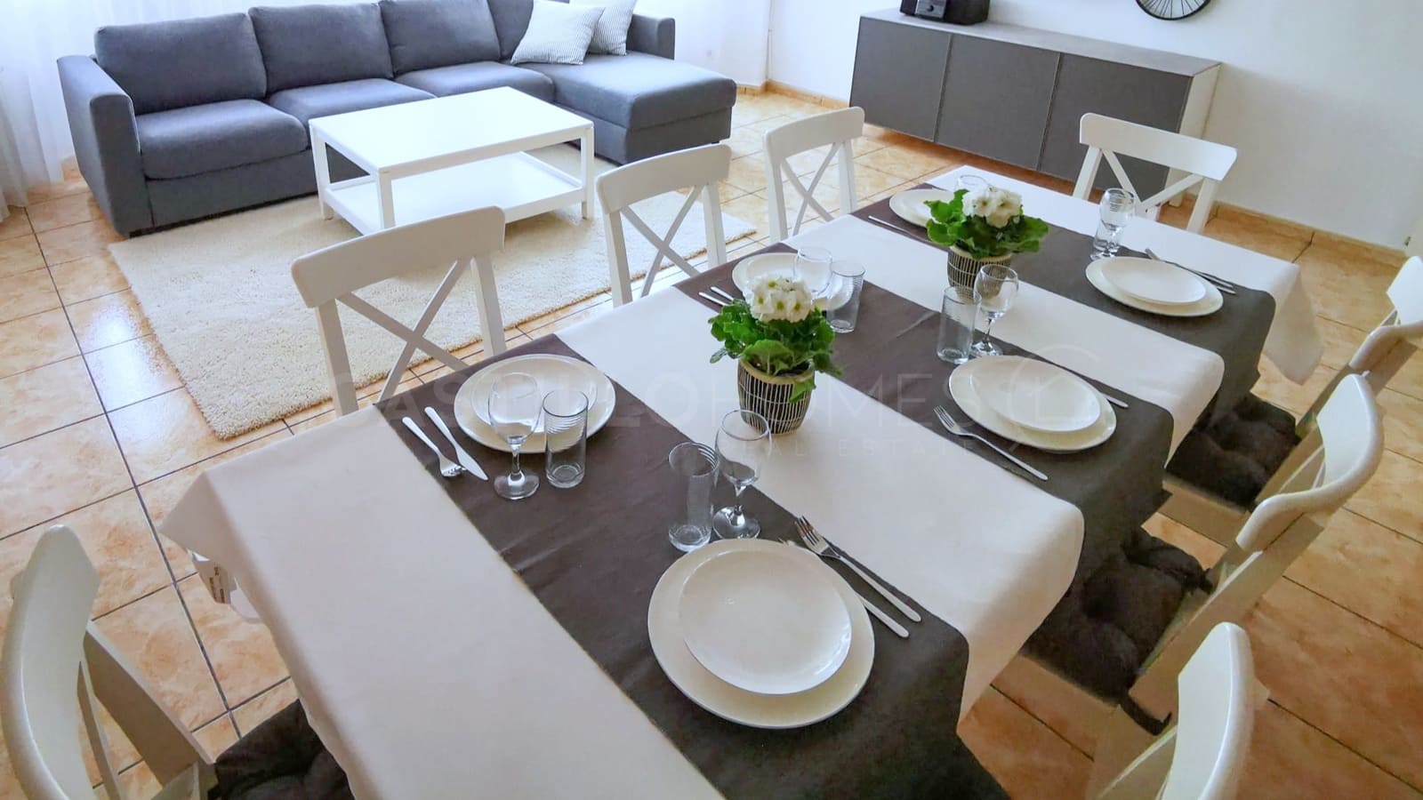 Chalet de 5 habitaciones en Orihuela Costa en venta con piscina - 450.000 € (Ref: 9534408)