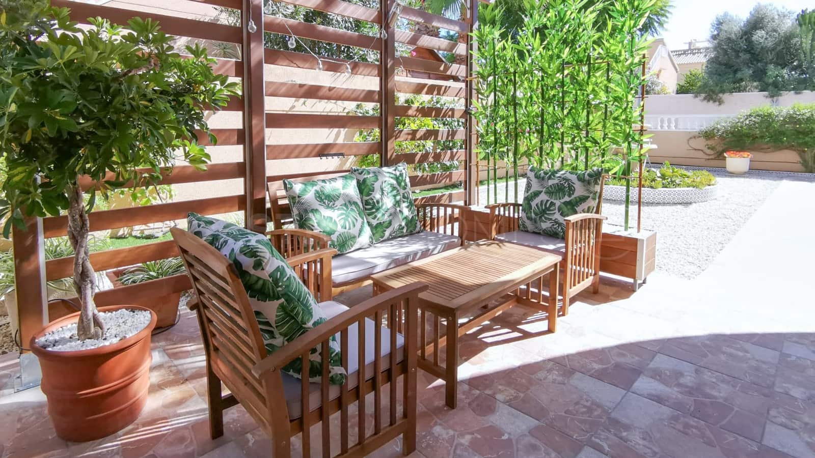 Chalet de 5 habitaciones en Orihuela Costa en venta con piscina - 450.000 € (Ref: 9534408)