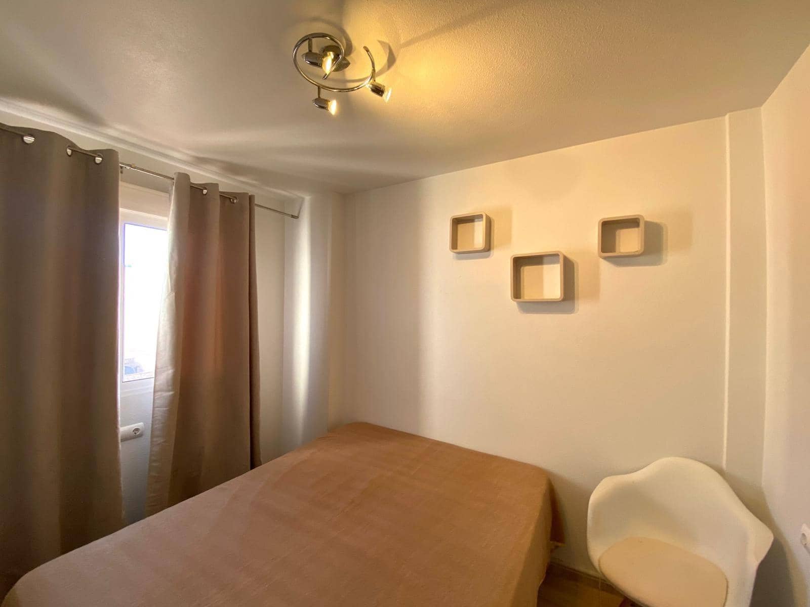 1 makuuhuone Huoneisto myytävänä paikassa Torrevieja mukana uima-altaan - 89 900 € (Ref: 9534425)