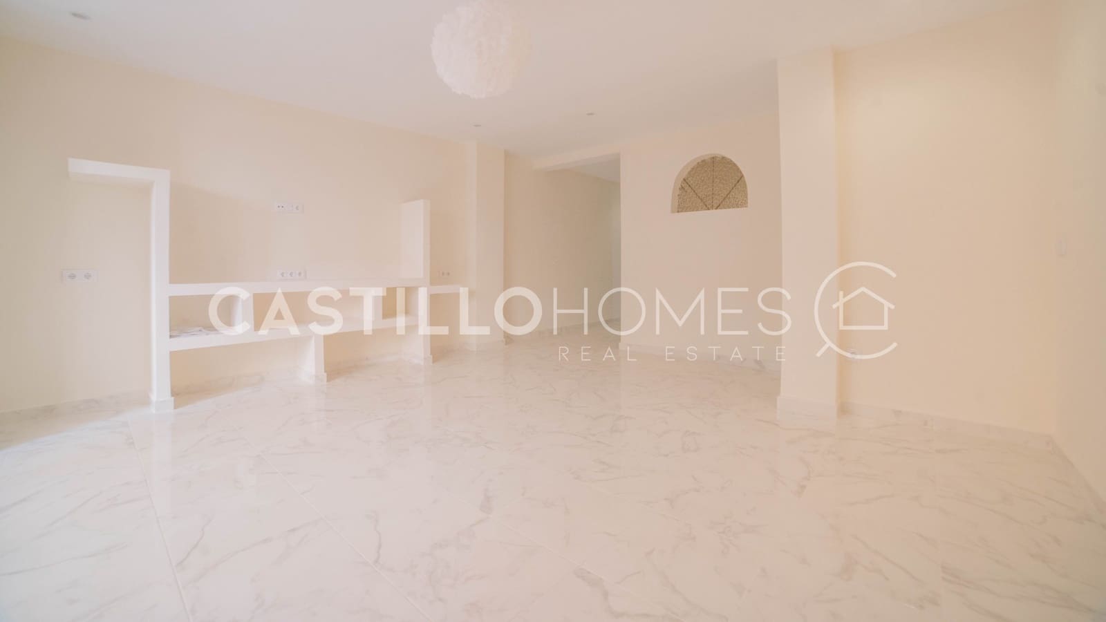 3 quarto Apartamento para venda em Torrevieja com garagem - 255 000 € (Ref: 9534432)