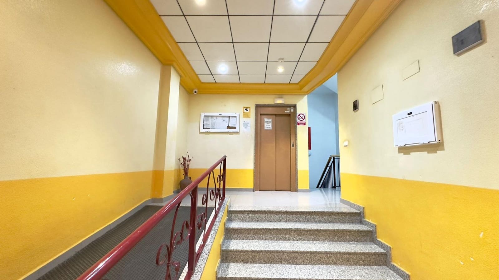 2 quarto Penthouse para venda em Torrevieja com garagem - 184 900 € (Ref: 9534433)